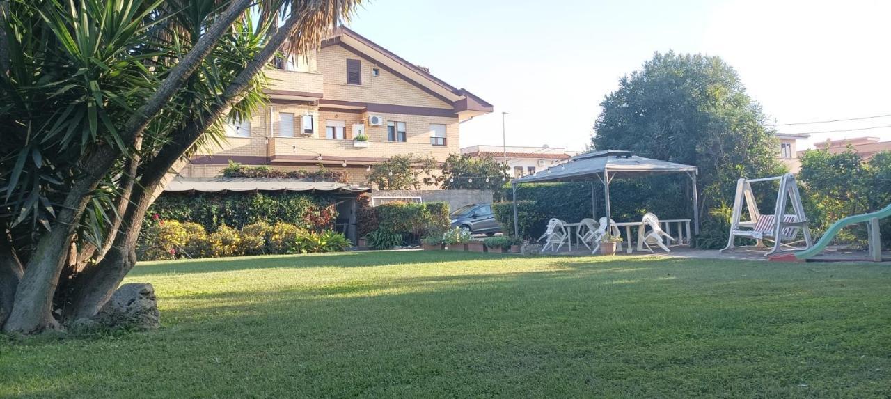 Modular King Suite - Intera Suite Vicino Aeroporto E Fiera Di Roma Фиумичино Екстериор снимка